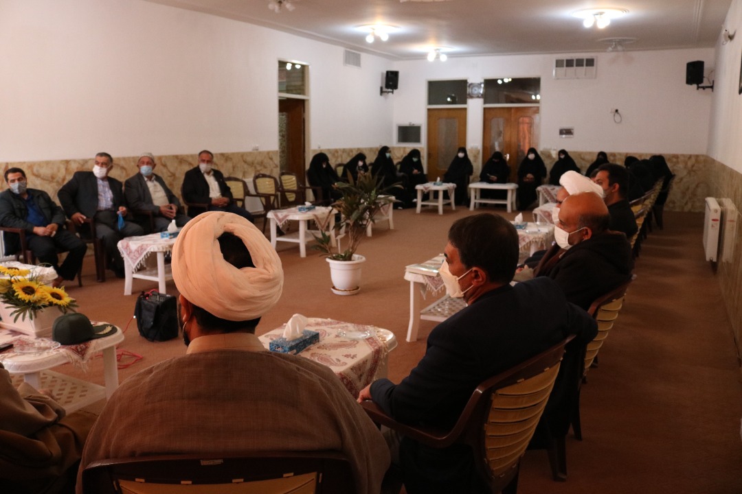 رئیس ستاد بازسازی عتبات عالیات استان اصفهان با آیت الله حسناتی دیدار کرد.
