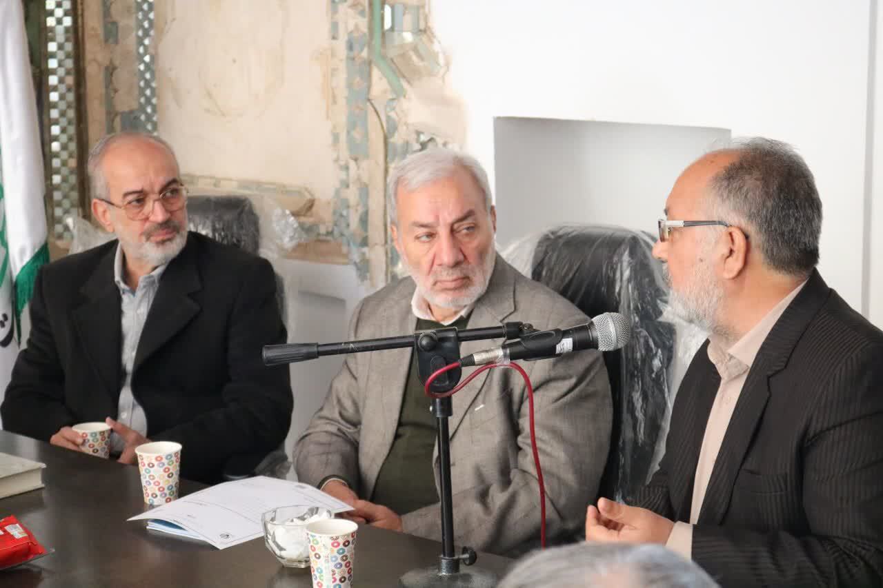 نشست تعدادی از مواکب با خیریه ایتام علی بن ابیطالب علیه السلام جنوب