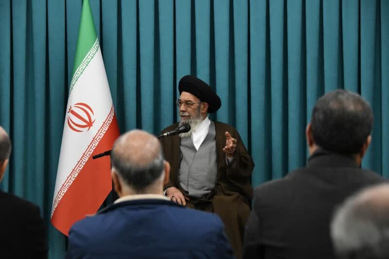 دیدار دبیرخانه همایش توسعه و بازسازی عتبات عالیات در گذر تاریخ با نماینده ولی فقیه در استان اصفهان دیدار دبیرخانه همایش توسعه و بازسازی عتبات عالیات در گذر تاریخ با نماینده ولی فقیه در استان اصفهان