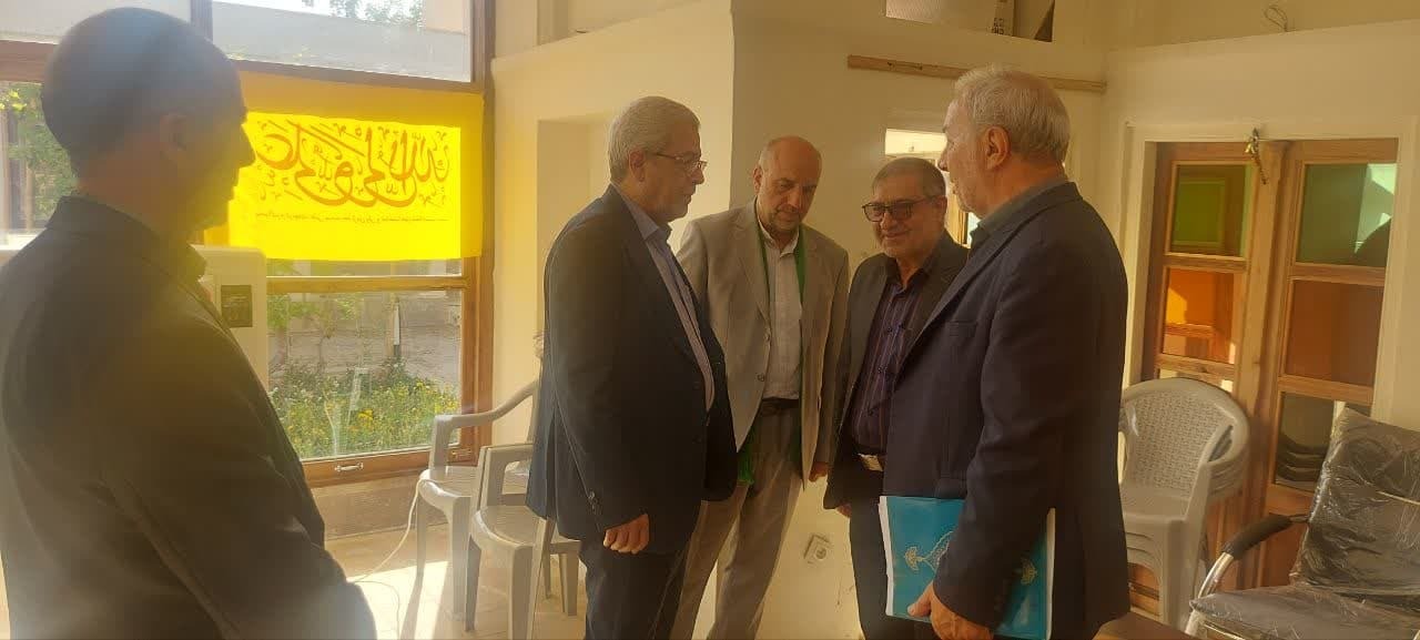 بازدید رئیس ستاد توسعه و بازسازی عتبات کشور از ستاد اصفهان