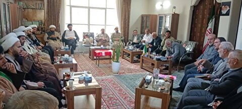 جلسه هماهنگی ائمه جماعات تعدادی از روستاهای شرق اصفهان و مسئولین مناطق ستاد عتبات عالیات شهرستان اصفهان