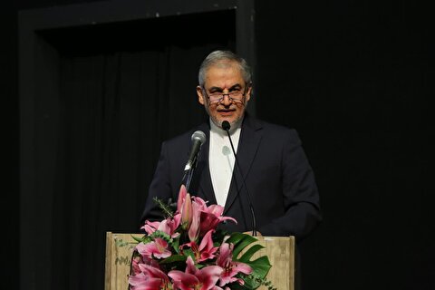 سخنان رئیس دانشگاه اصفهان در همایش بین المللی ساخت، توسعه و بازسازی عتبات عالیات در گذر تاریخ